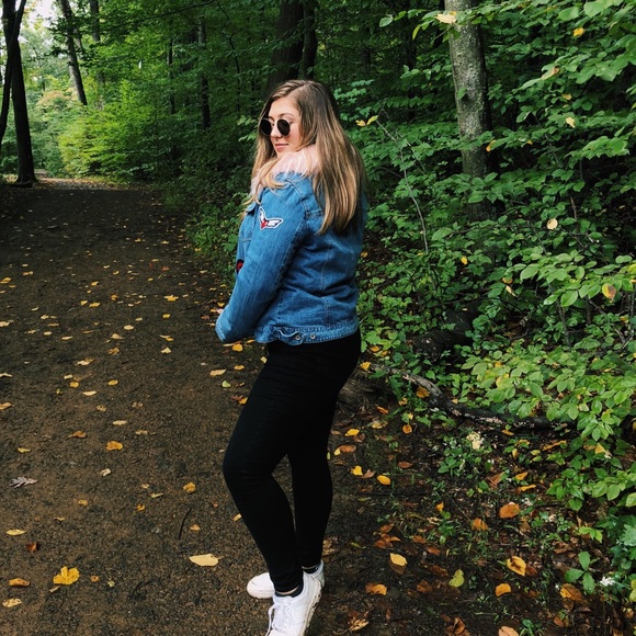 Bagatelle Denim Trucker Jacket w Fur (removable) - Picture 2 of 7